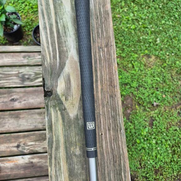 Wilson ProStaff Women's Oversize 6 iron - Graphite Progressive Flex - RH - 36.5" - Picture 4 of 6